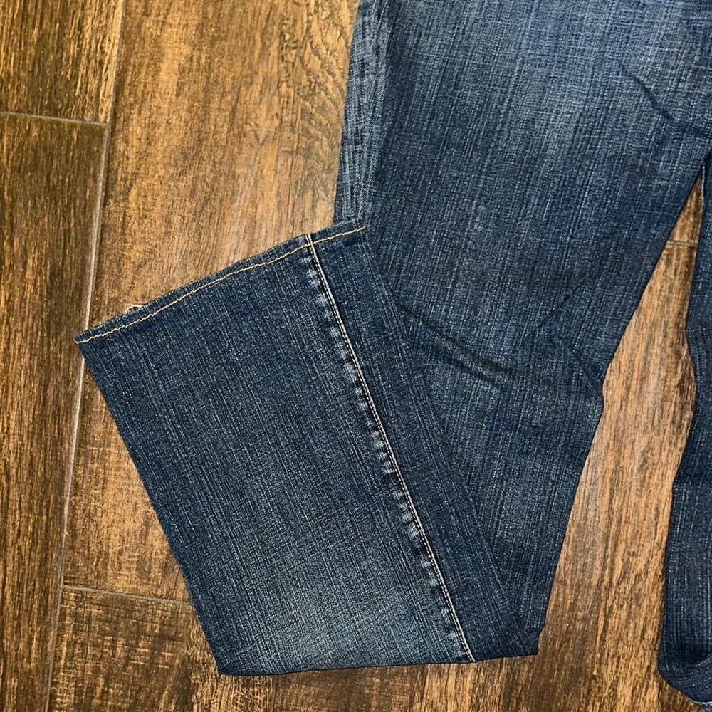 Blue Cult Bootcut Jeans Size 28 Medium Wash Low Rise Denim - Picture 6 of 8